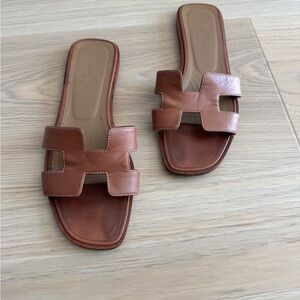 Hermes Tan Brown Leather Sandals